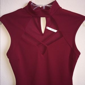 Crimson Party Dress Strappy Neck Choker Collar